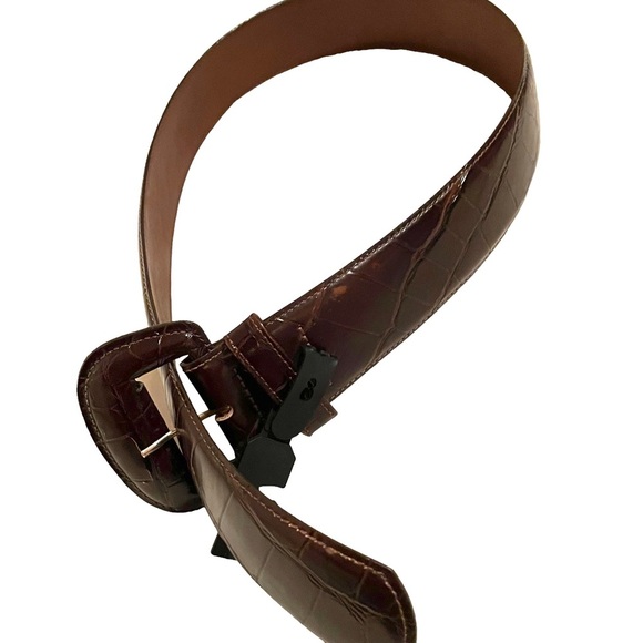 Genuine Alligator Women’s Brown Leather Belt